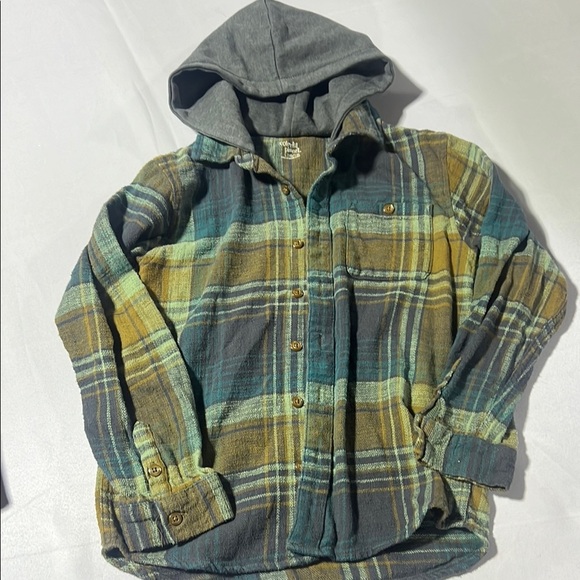 Hoodie and T-Shirt bundle - Picture 5 of 10